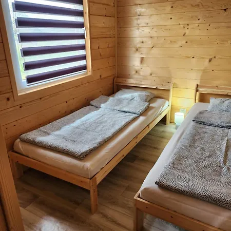 Letniskowe U Zuni Feriehus *